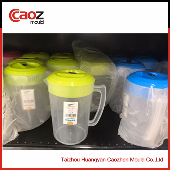 Refrigerador de água / jarro de plástico com copos